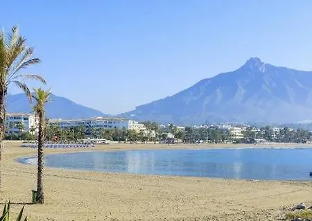 Karibu & Pool 度假居 *