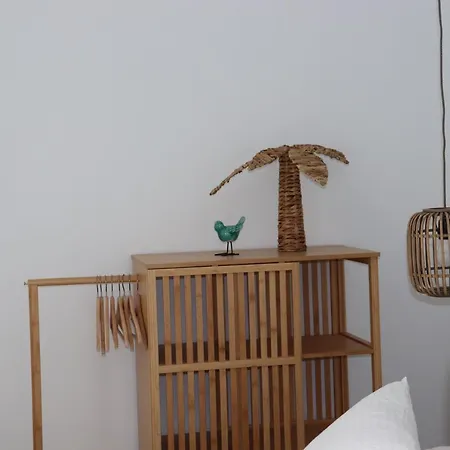 Karibu & Pool * 马尔韦利亚