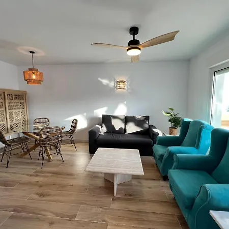 Dom wakacyjny Karibu & Pool