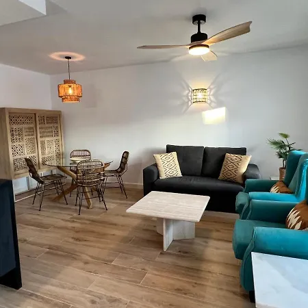 Dom wakacyjny Karibu & Pool *