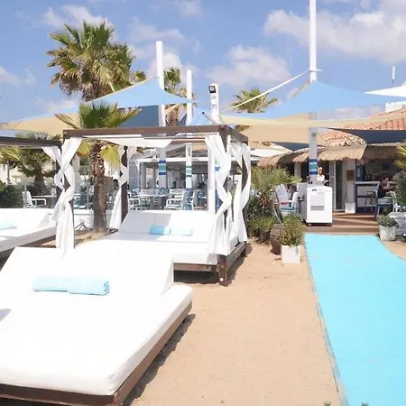 Ferienhaus Karibu & Pool *