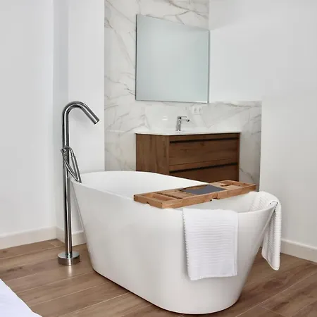 Karibu & Pool Holiday home Marbella