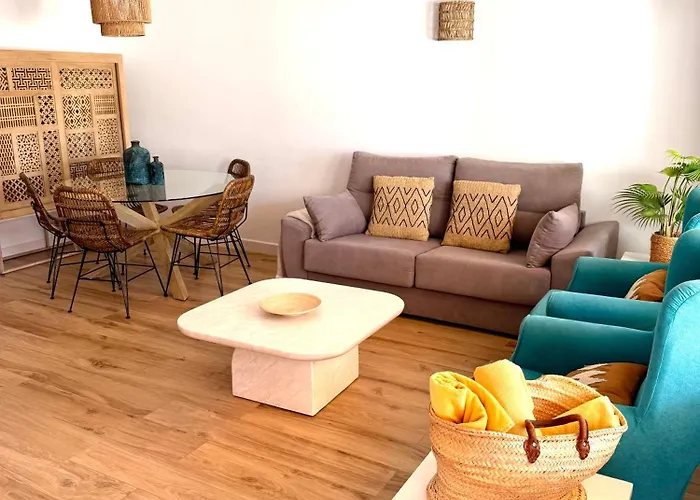 Karibu & Pool * Марбелья