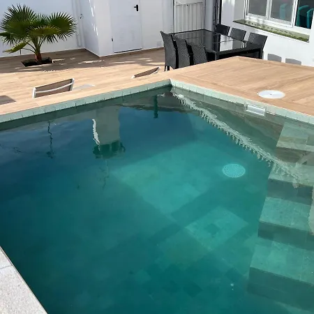 Ferienhaus Karibu & Pool *
